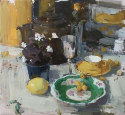 瓦迪姆·苏沃洛夫是一位俄罗斯当代具象画家，以融合写实基础与表现性绘画语言而受到关注。他的作品多以人物形象为核心，画面气氛冷静而略带忧郁，人物常处于沉思、停顿或内在张力积聚的状态。苏沃洛夫擅长运用克制的…