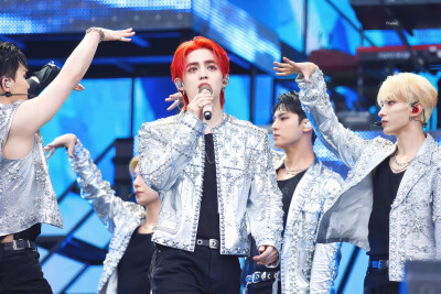 崔胜澈 follow again