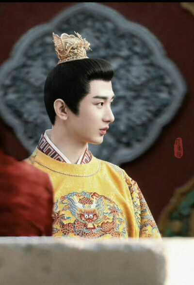 成毅两京十五日朱瞻基太子殿下