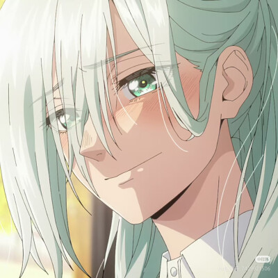 熏香花朵凛然绽放