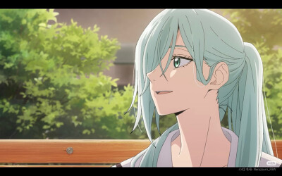 熏香花朵凛然绽放