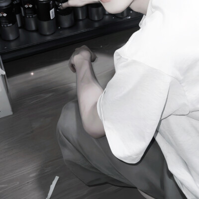 关于明天 我只会逃避