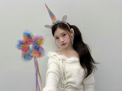 babydontcry yihyun曺彝晛