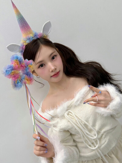 babydontcry yihyun曺彝晛