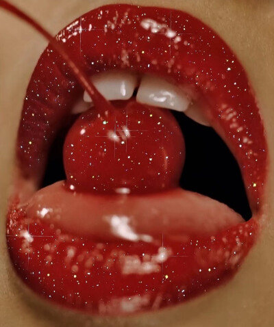 Printyourcoloronthelips