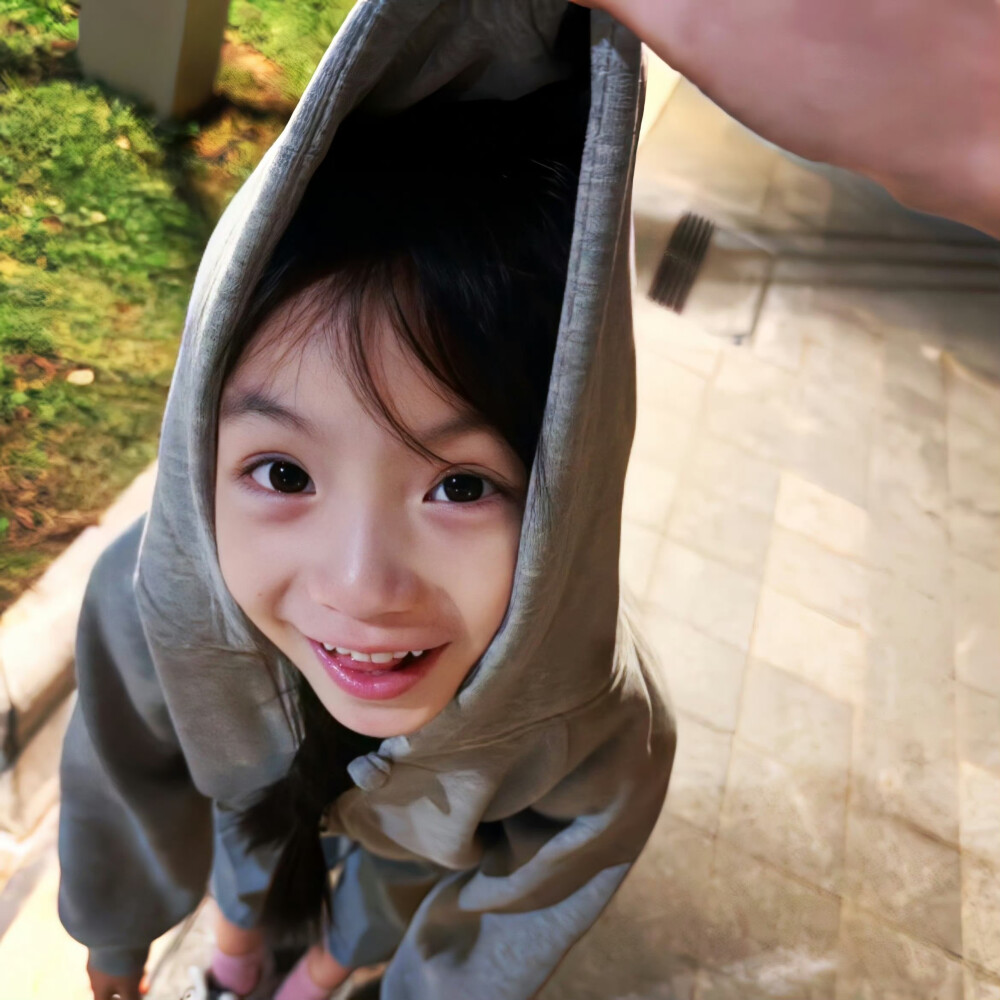 平静是最好的感知力 但平静不容易 ​​​
#氛围感女头#