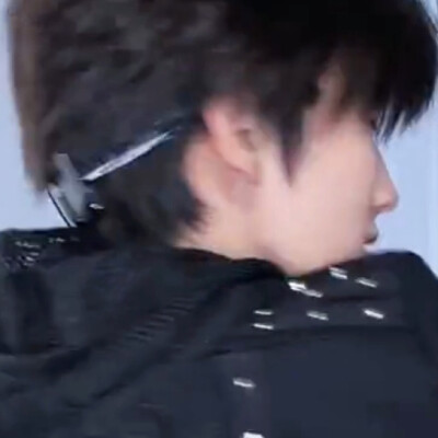 虽然在他们心里我比高富帅更冷漠