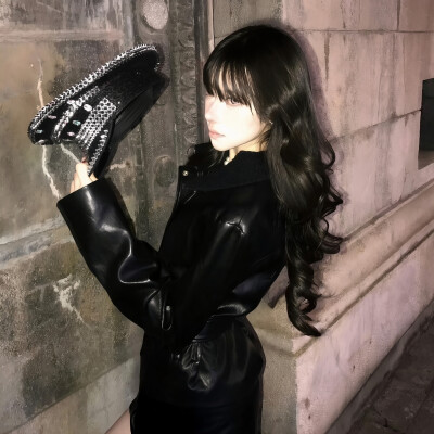 你说我花心 如果每天爱上一个崭新的你也算的话 那我承认 (  •̀ω•́  )ｷﾘｯ