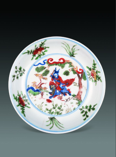 明代 五彩张天师驱五毒图盘
中国国家博物馆 藏
