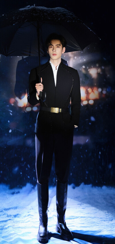 陈星旭《轧戏》肖稚宇