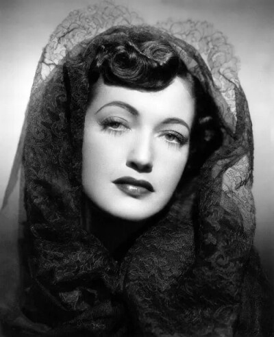 多萝西·拉莫尔