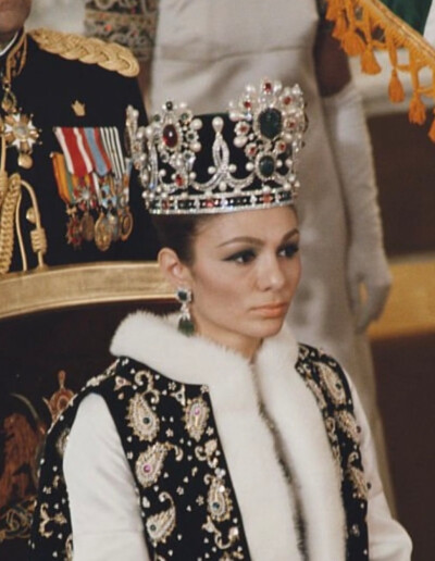 伊朗末代皇后法拉赫·巴列维