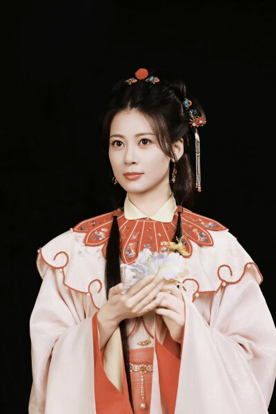 玉茗茶骨 沈湘灵