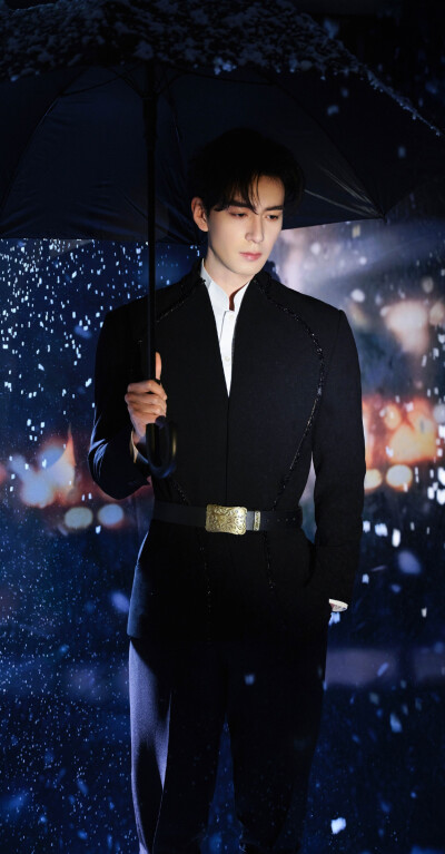 陈星旭《轧戏》肖稚宇