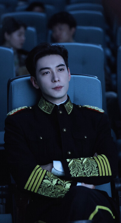 陈星旭《轧戏》肖稚宇