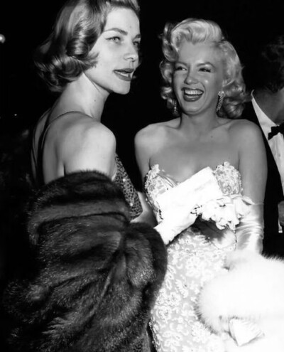 劳伦.白考尔与玛丽莲.梦露