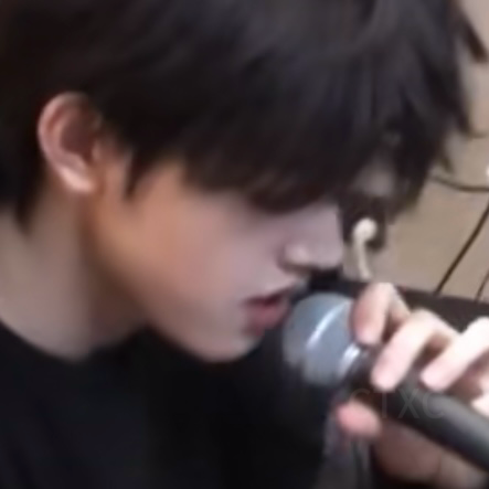 跟着红尘跟随我浪迹一生