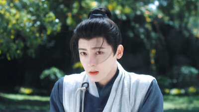 侯明昊 饰 陆江来/陆复生 《玉茗茶骨》
25.12.29