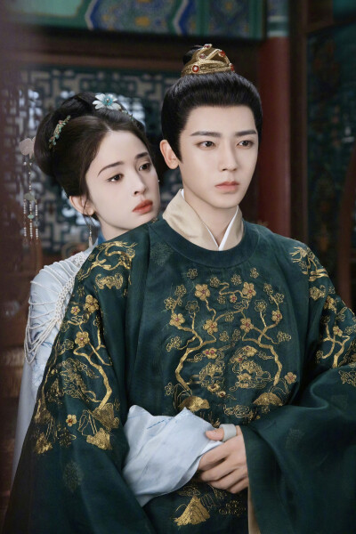 侯明昊 饰 陆江来/陆复生 《玉茗茶骨》
25.12.29