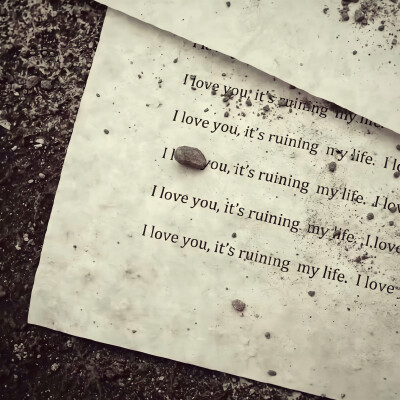 ins风背景图
#朋友圈背景图#