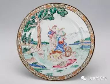 粉彩西洋人物盘 清 乾隆
观复博物馆藏
