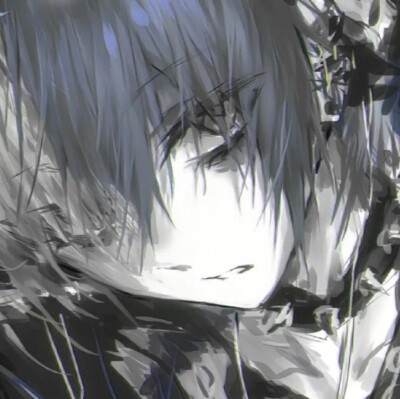 不管是因什么衍生的欲望，现在，立刻，马上，从我的脑子里滑出来