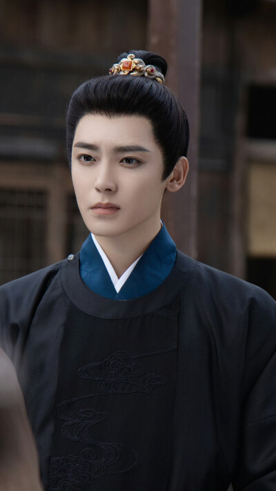 侯明昊 饰 陆江来/陆复生 《玉茗茶骨》
25.12.29