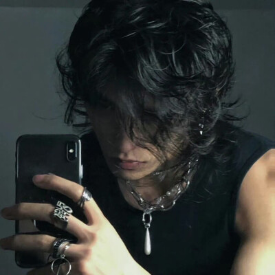 氛围感男生头像