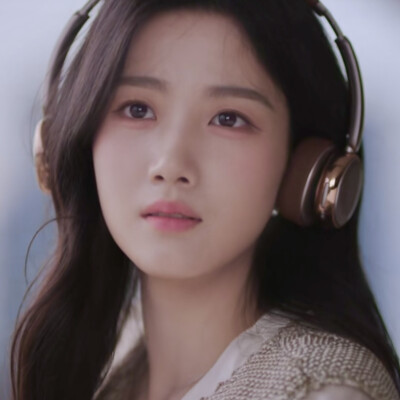 你为啥不能陪我玩一下呀(。ＯωＯ。)为啥(｀･_･)？为啥(ｏ･ω･)ﾉ？为啥(｀･ө･)？为毛嘞(｀ー´)