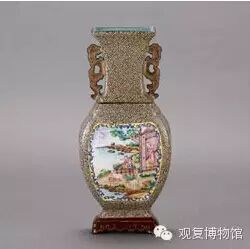 乾隆铜胎画珐琅西洋人物壁瓶 清乾隆
观复博物馆藏
