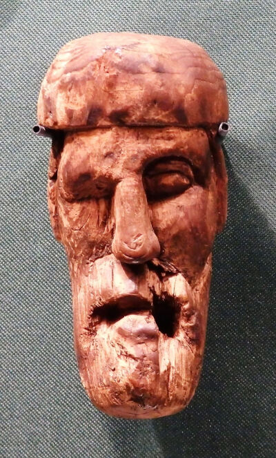 ▲[挪]奥丁头像，12-13世纪，木刻像挪威奥斯陆历史博物馆藏