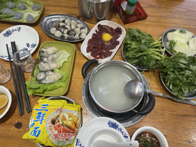 来广州吃粥底火锅啦 2人才130多！