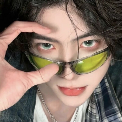 氛围感男生头像