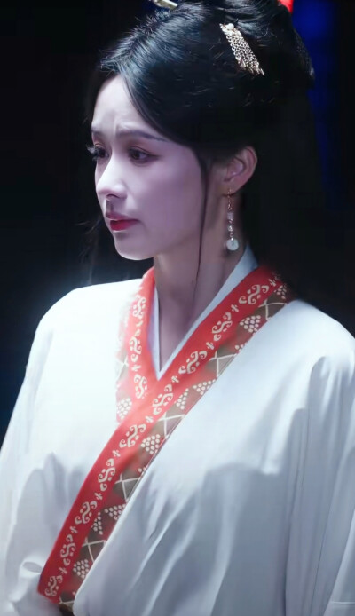 余茵/嫡女她嫉恶如仇