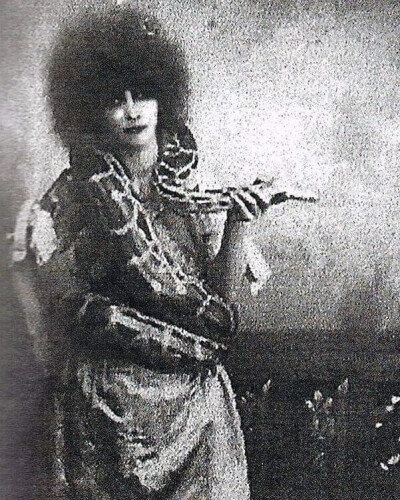 路易莎·卡萨蒂