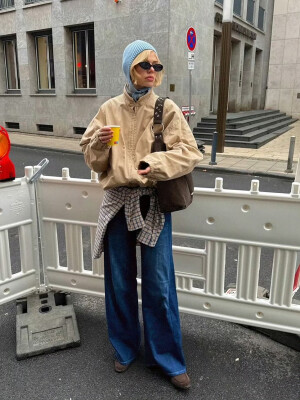 BY爱喝可乐的古娜小姐