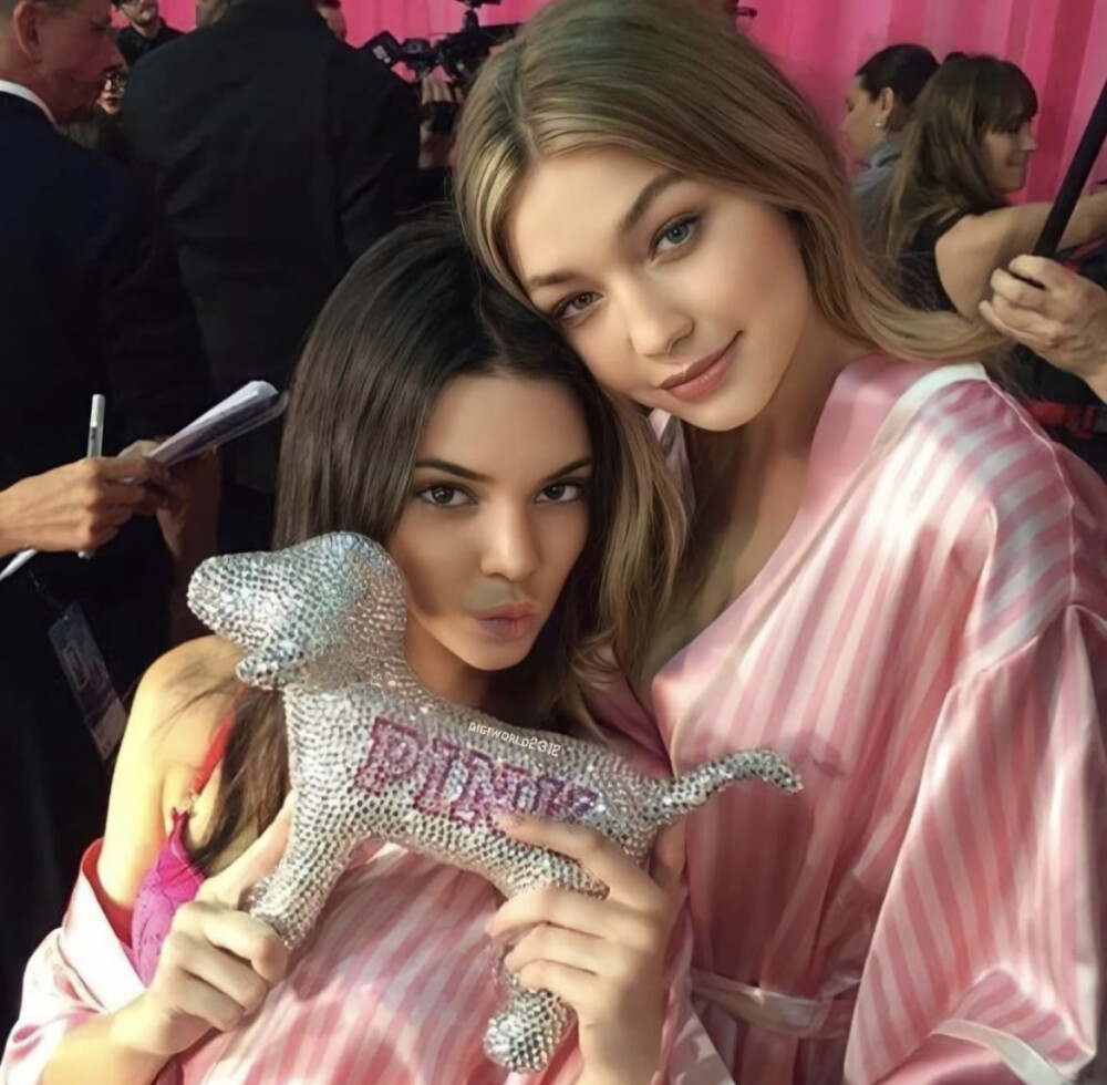 Gigi Hadid, Kendall Jenner