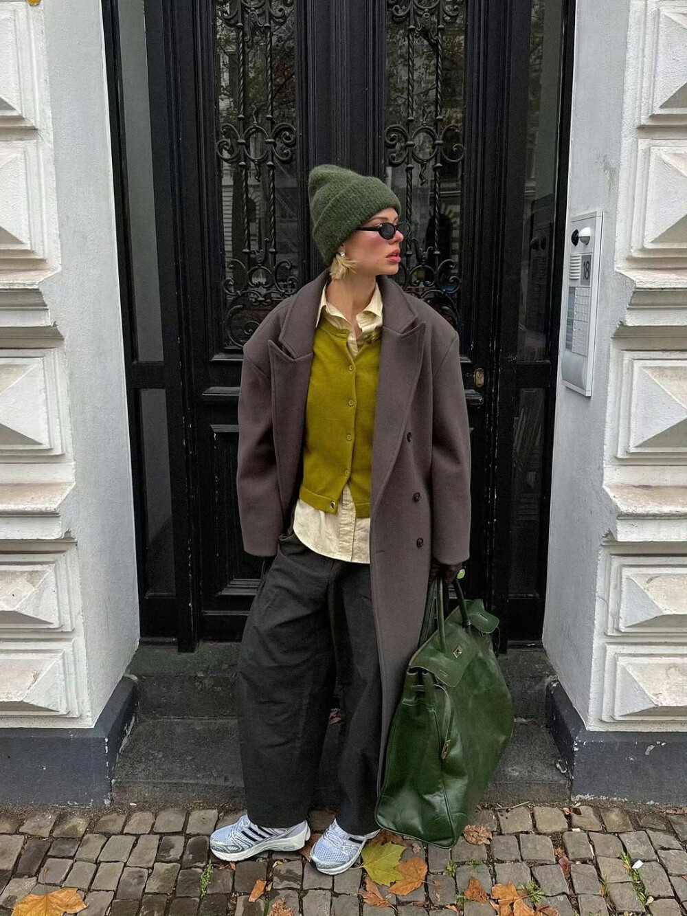 BY爱喝可乐的古娜小姐