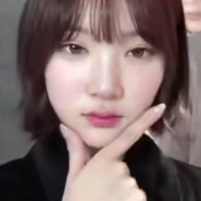 心机之蛙一直摸你肚子