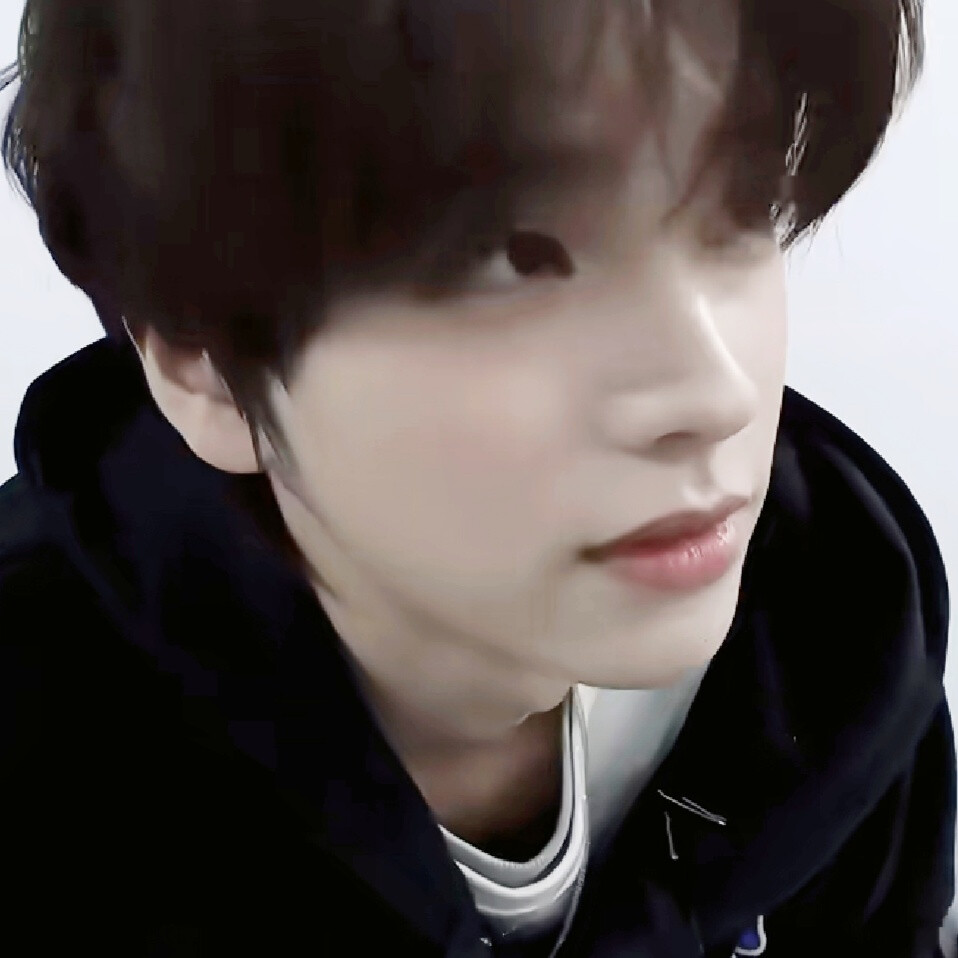 你最近过的好像还不错，有没有一分钟会梦到我