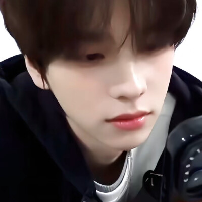 你最近过的好像还不错，有没有一分钟会梦到我