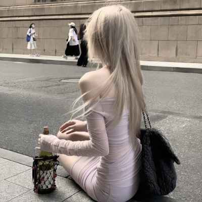 女头