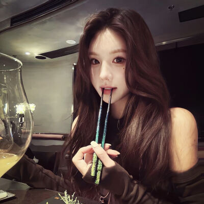 于是 把皱巴巴的我熨平