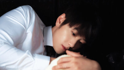 ‹炽热吸引› ​​​