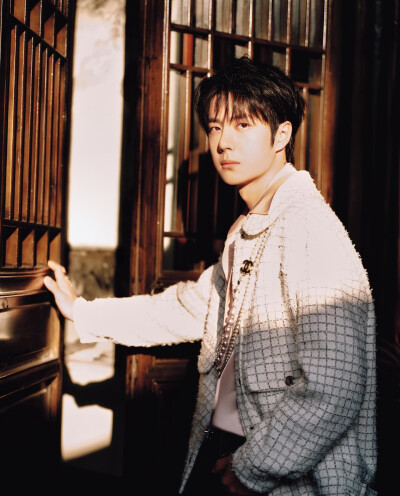 王一博(侵权删)