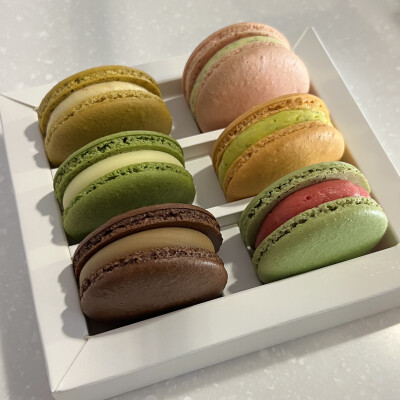 Berlin—-LOTI PANTÓN Macarons