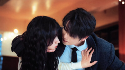 ‹炽热吸引› ​​​