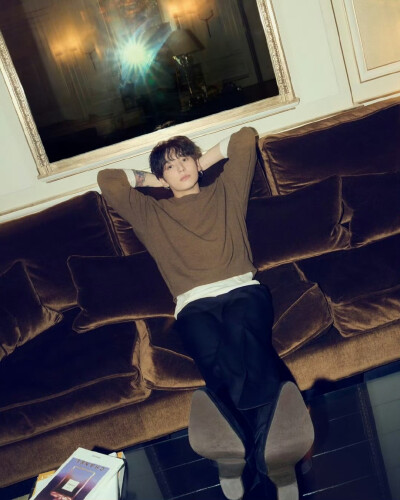 260112
zyobb ins更新柾国相关