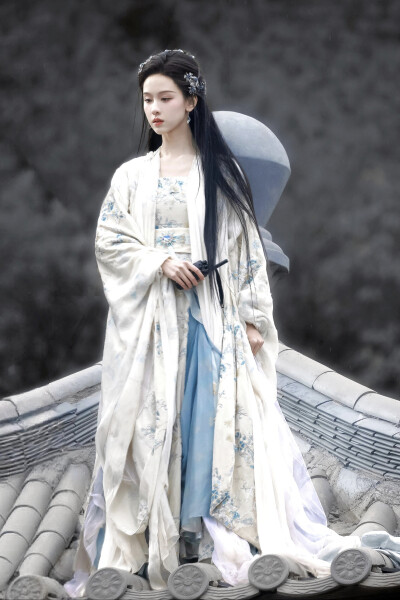 月鳞绮纪 雾妄言