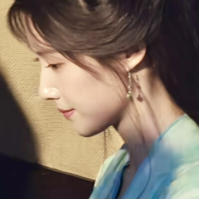 会摇橹吗，可愿渡我一程？